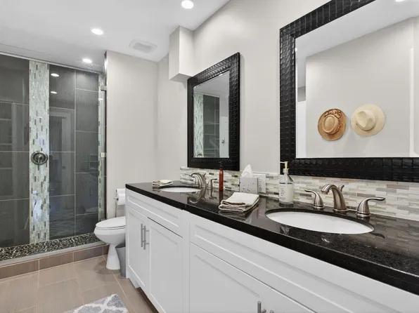 721 SE 1 Way #C11, Deerfield Beach, FL 33441