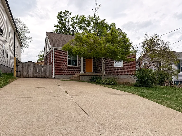 543 Stevenson St — Photo 39