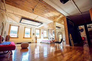 Rented by Nolita Group