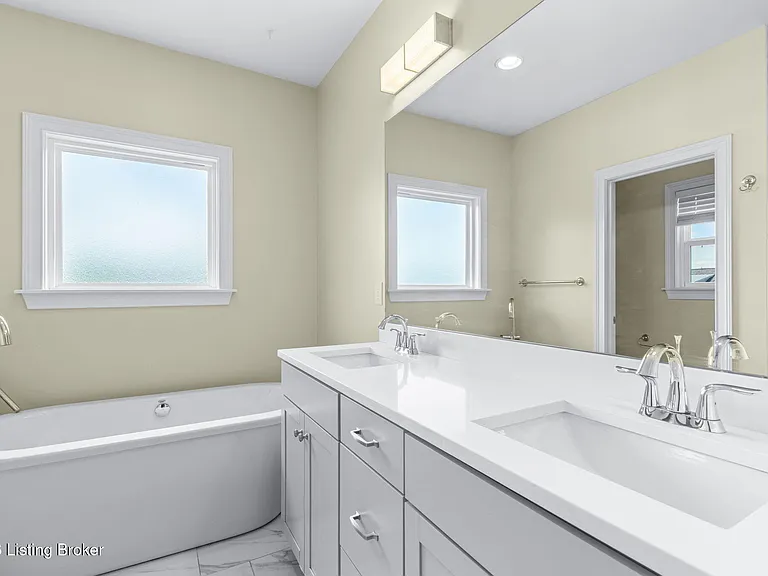 825 Artisan Pkwy — Photo 38