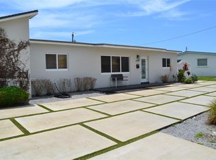 3221 SW 93rd Pl, Miami, FL 33165