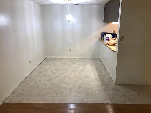 2nd image of 6809 Wildwood Ct