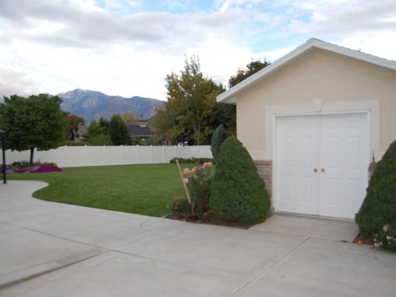 5th image of 11293 S Janalynn Dr