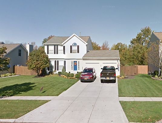 4th image of 179 Holiday Ln