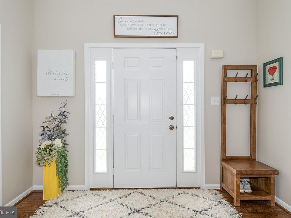 49 Sundance Ln, Kearneysville, WV 25430 Zillow