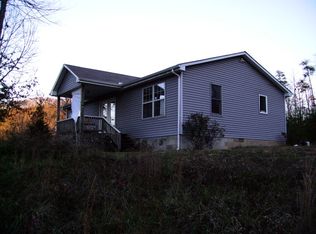 2459 Knob Lick Rd, Irvine, KY 40336