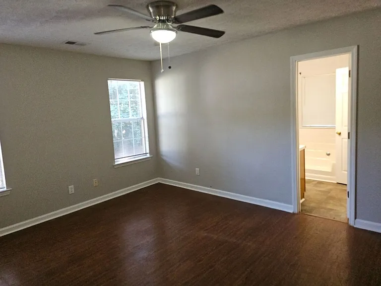 12205 Cypress Way — Photo 36