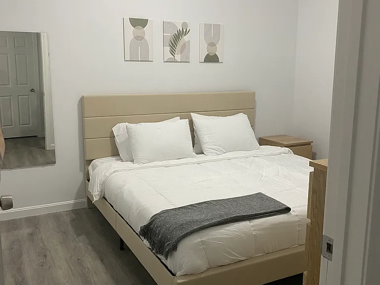383 Academy Ave #2 — Photo 10