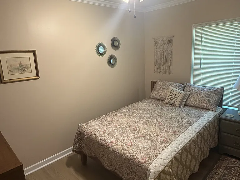 2614 Berkley Dr — Photo 8