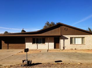 1918 Gladys Dr, Las Cruces, NM 88001