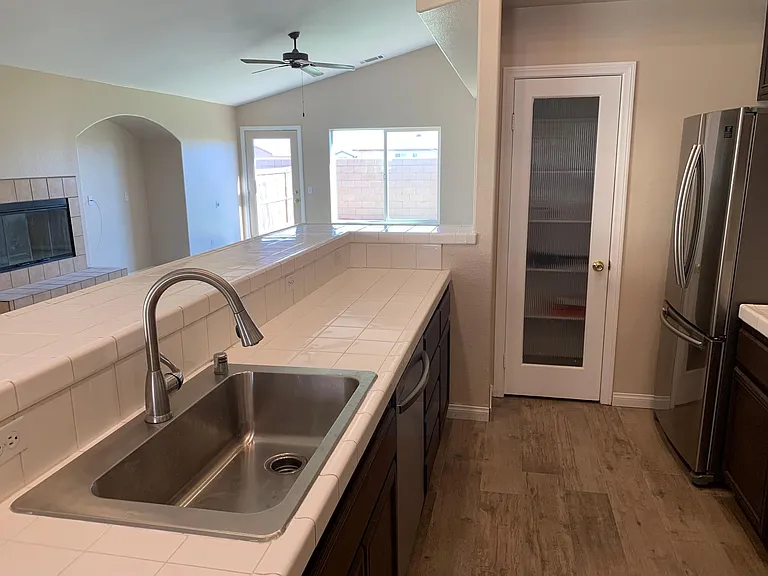 9219 Canyon View Ave — Photo 6