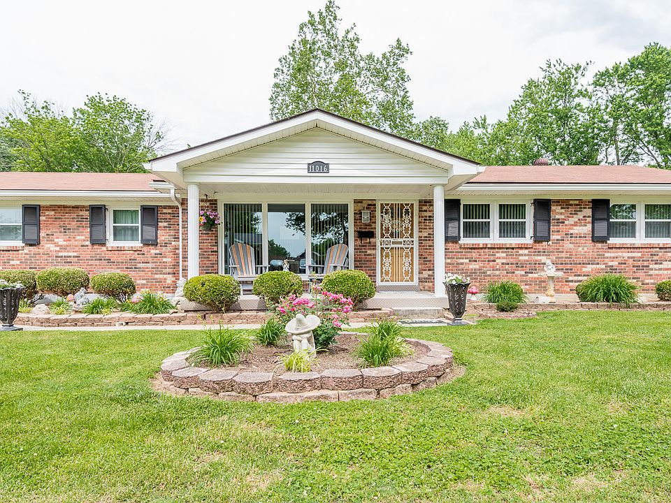 1st image of 11016 Albion Dr