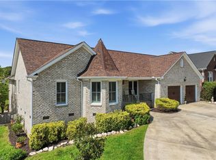 515 Wildwood Ln, Graham, NC 27253