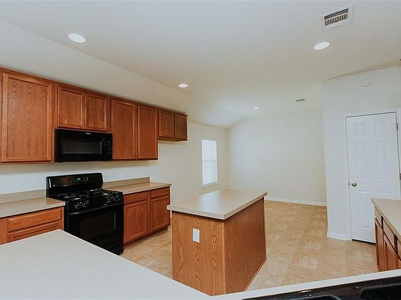 3rd image of 3802 Vonnegut Ct