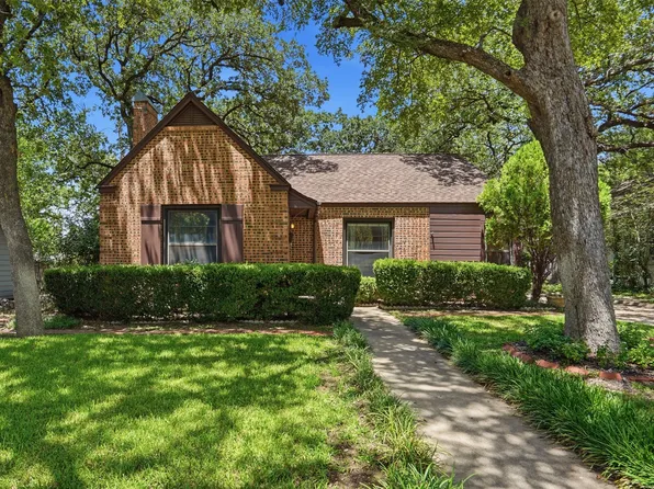 2113 Yucca Ave, Fort Worth, TX 76111