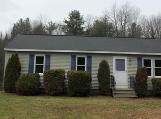 17 Christopher Rd, Gorham, ME 04038