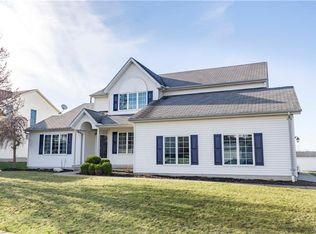 18 Nina Ter, West Seneca, NY 14224