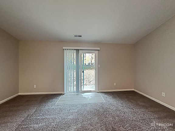 3rd image of 11333 Cherry Blossom East Dr