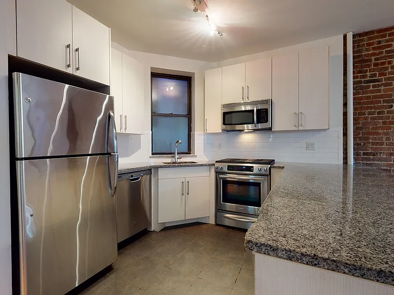129 E 97th St #4C — Photo 5