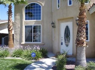 12875 Rolling Ridge Dr, Victorville, CA 92395