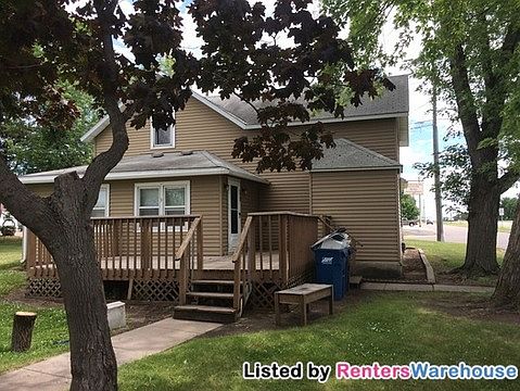 2nd image of 301 1st Ave NE
