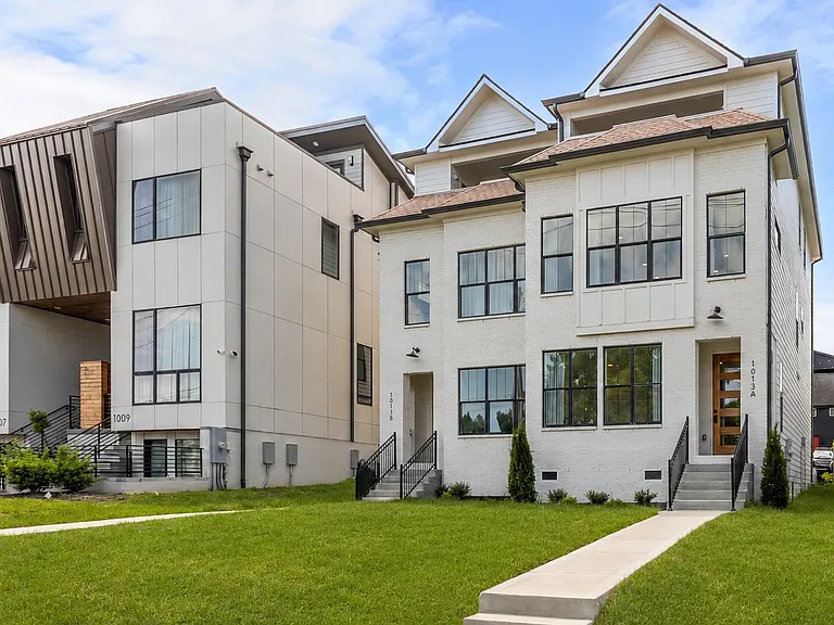 1013 Summit Ave #A — Photo 56