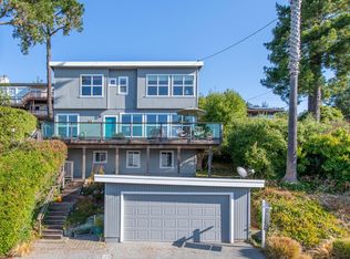 130 Navarra Ave, El Granada, CA 94018