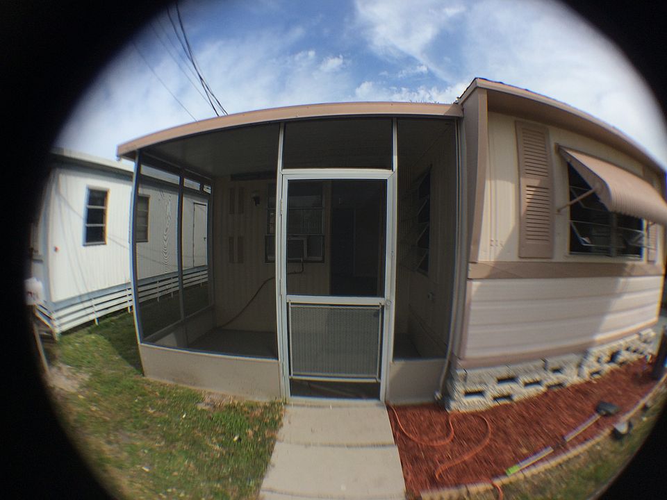 1st image of 214 Sunrise Point Dr