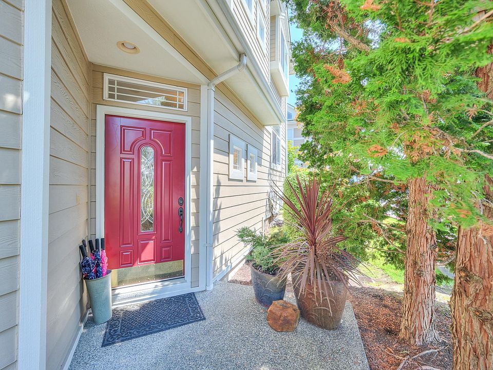 1st image of 8622 113th Ln NE