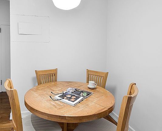 5th image of 112 E 74th St APT 4N