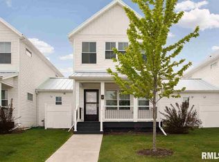 2416 3rd Ave, Rock Island, IL 61201
