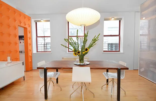 Sold by Brooklyn Bridge | media 1