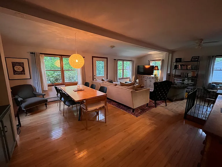 503 Surry Rd — Photo 13