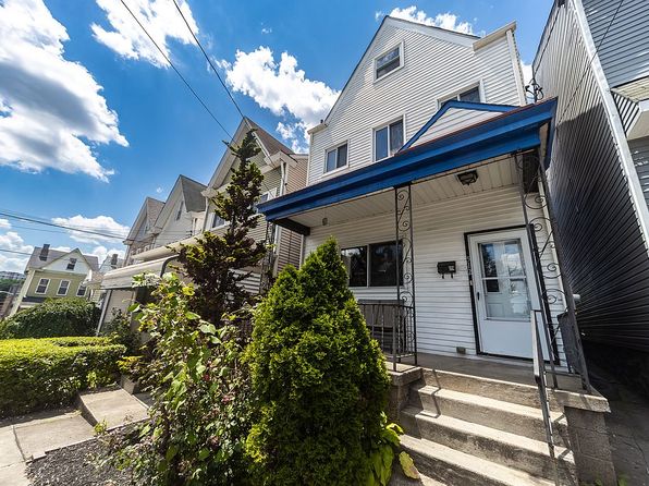 512 Gross St