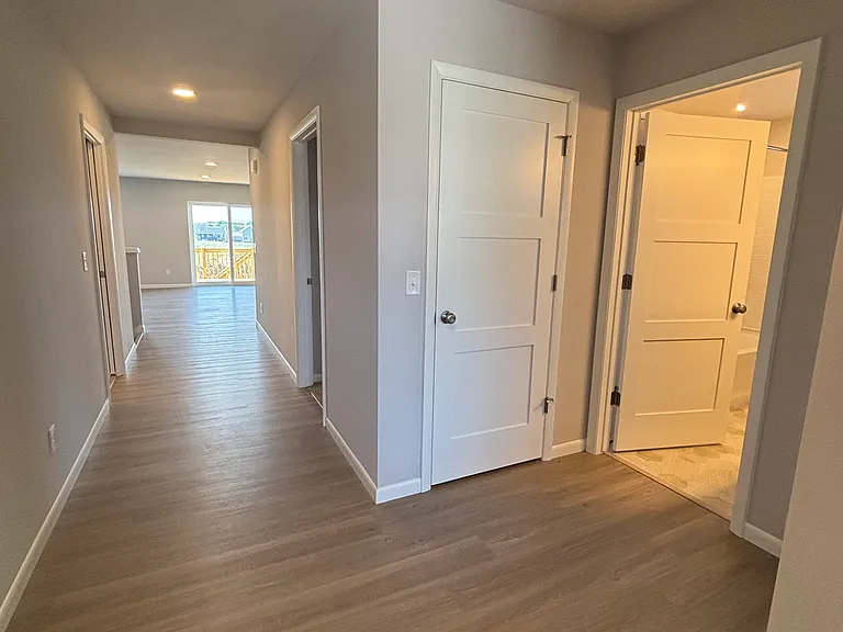 9239 Gentle Feather Rd — Photo 4