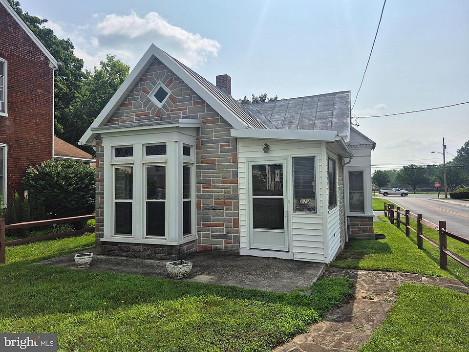 1st image of 219 S Seton Ave