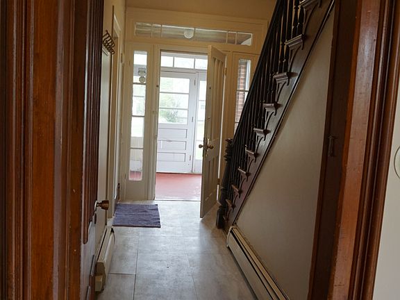 First floor entry hall
