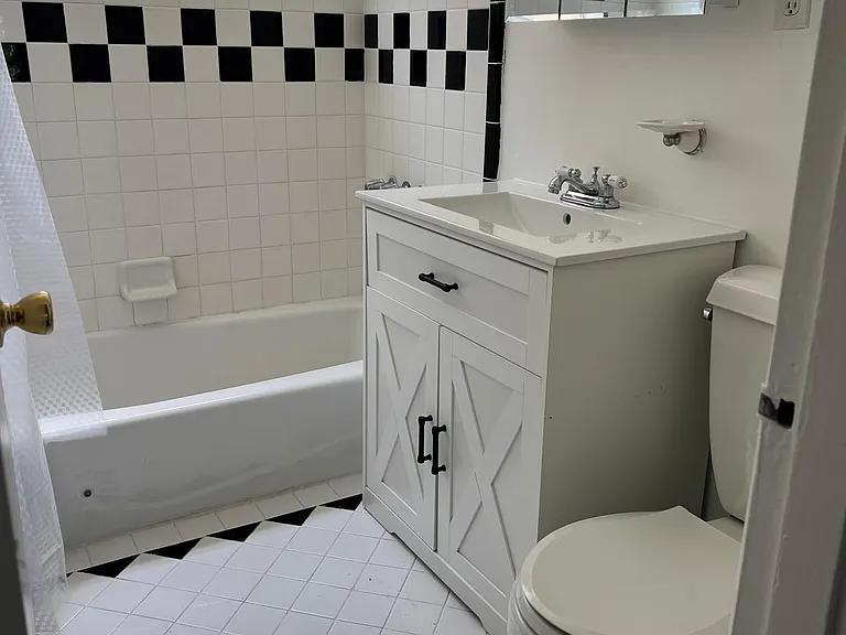 126 Bicknell Ave #3 — Photo 13