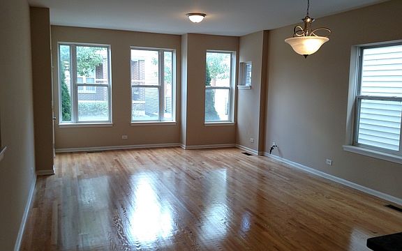 2nd image of 1846 N Lockwood Ave #A