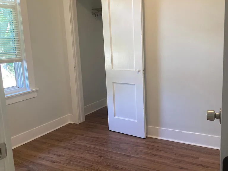 49 Saratoga Ave — Photo 14