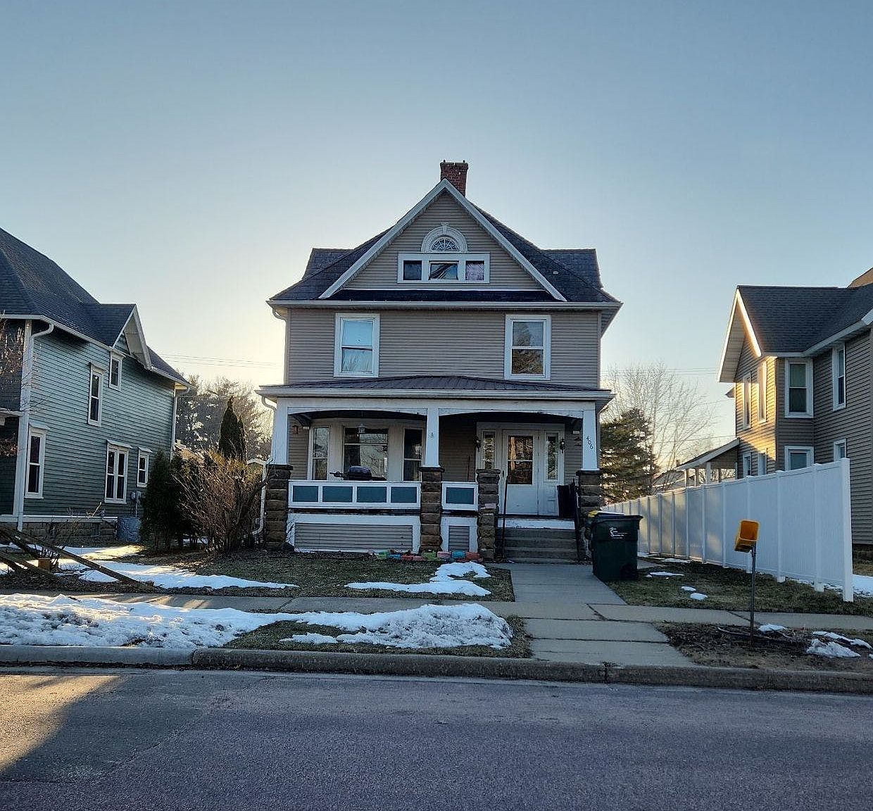 406 S Park St, Reedsburg, WI 53959 Zillow