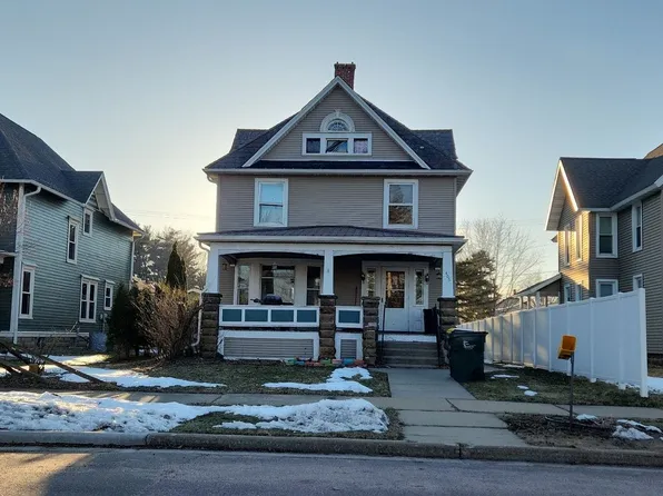 406 S Park St, Reedsburg, WI 53959