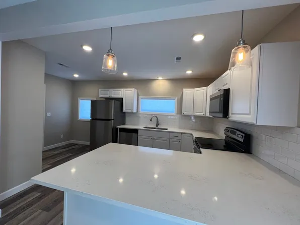 109 E Fremont Ave, Selah, WA 98942