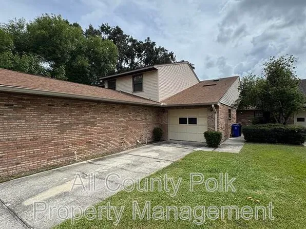 542 Lake Carolyn Cir, Lakeland, FL 33813