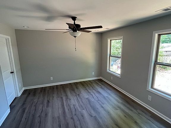 2nd image of 320 Randolph St