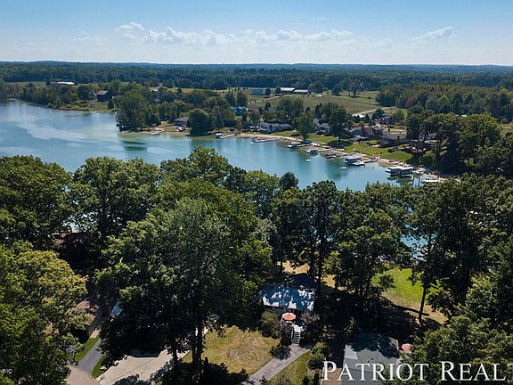 5th image of 9002 Deer Point Dr