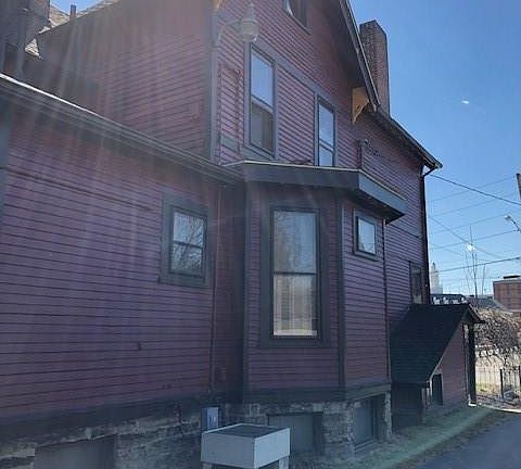 2nd image of 258 Seneca Dr