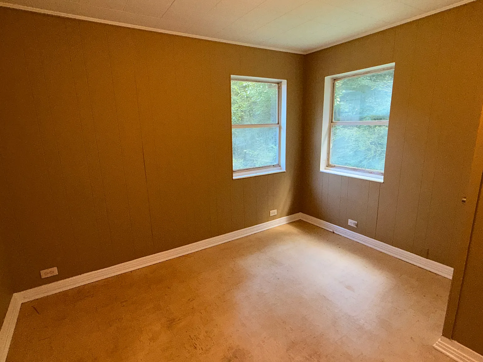 3 bed, 1098 sqft, $1,100 — Photo 4