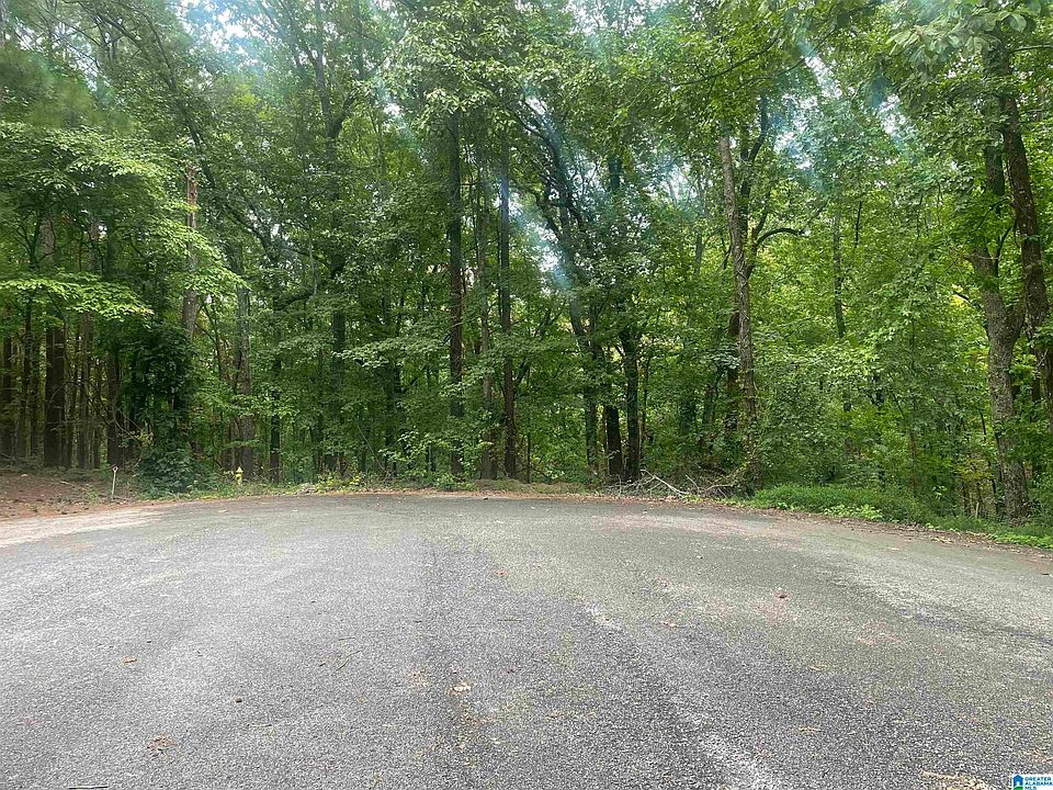 1st image of 1700 Lakeside Dr