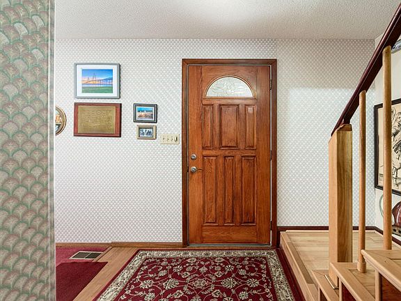3rd image of 5714 Brinkley Ct